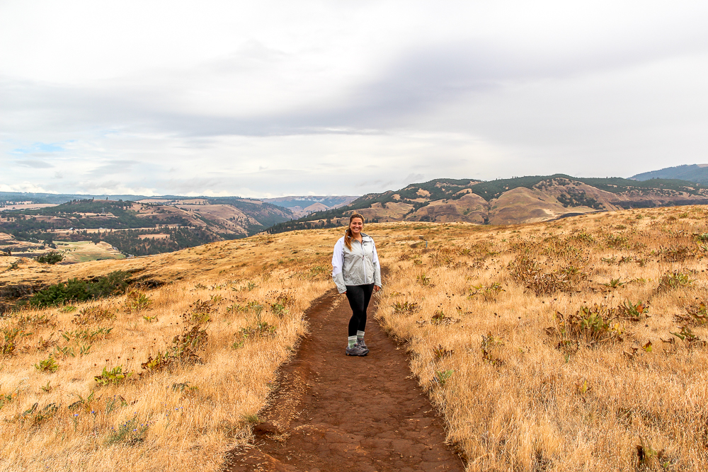 Girl hiking in Oregon